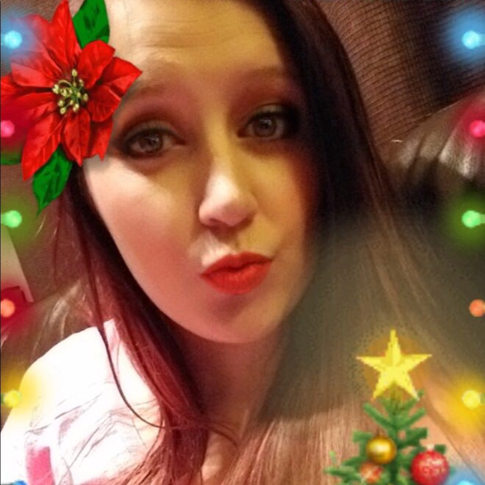 Meet your Posher, Megan